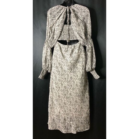 Free People Glow Up Smocked Midi Dress
$168 Small - Picture 6 of 7